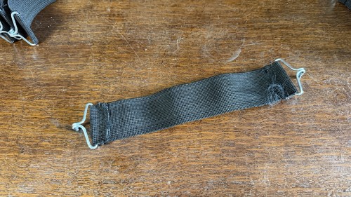 Under seats straps - 8,