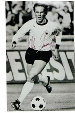 Karl-Heinz  Rummenigge    10x15 DfB Trikot  / Bayern  mit original Unterschrift