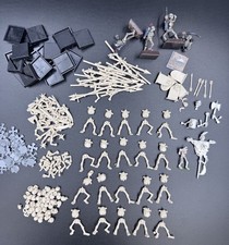 20 Skelette klassisch 90er