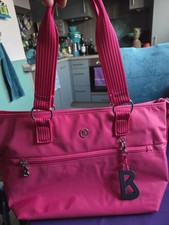 Bognertasche Kräftiges Pink