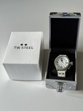 TW STEEL Canteen Uhr TW10 weiß mit Zirkonia Steine Damenuhr ca. 45 mm