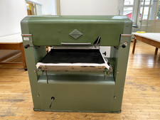 pneumatische Furnierpresse der Firma Kannegiesser L 150 x T 130 x H 150 cm 