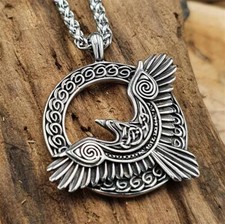 Silberfarbender Raben