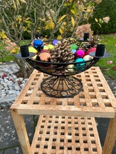 Advents-Kerzenhalter Eisen schwarz mit 4 Kerzenschalen Weihnachtsdeko mit Kugeln