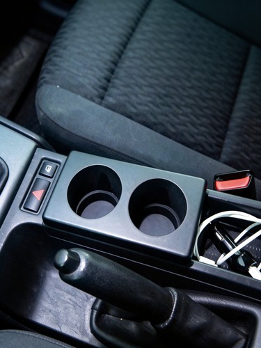 Bmw e46 getränkehalter - e46,