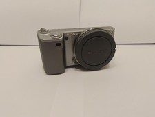 Sony NEX-5 14.2MP Digitalkamera - E - Mount