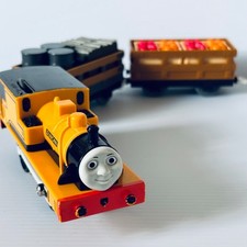 Plarail T-32 Duncan Thomas and