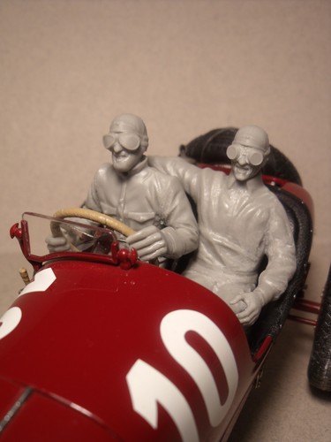 Figuren mercedes targa - 1/18,