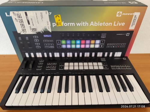 Novation launchkey mk3 midi - novation, 37