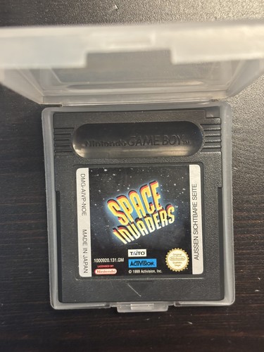 Gameboy space invaders - gameboy,