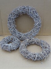 Rebenkranz braun feine Äste