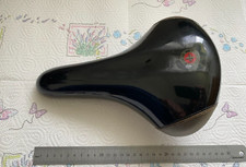 Alter Fahrrad Sattel, Fahrradsattel, Fahrradsitz von "SCHWINN QUALITY".