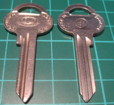 Oldtimer Volvo 544 und AMAZON