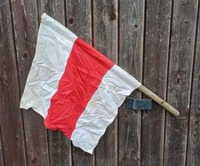 Deutsche Reichsbahn Sh-2-Signalflagge, rot/weis