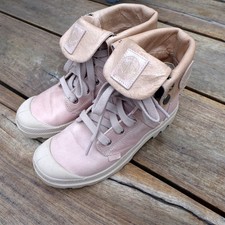 Boots von PALLADIUM Gr. 38,5 NEU