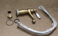 Exklusive Waschtischarmatur messingfarben antik gebürstet mit Beschädigung