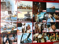 Satz alle 16 Aushangbilder Der