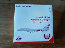 Phoenix Models PH180 Asiana Airlines Boeing 747-400 Reg. HL7423 Scale 1/400