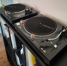 Reloop RP 4000 MK2 Plattenspieler Turntables DJ schwarz   2 Stück