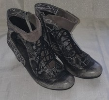 Simen Stiefeletten Gr. 39 –