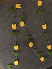 Girlande Wand Fenster Tür Dekoration Blumen Gelb Tulpen Filz