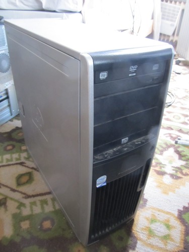 Retro gaming office pc - gaming,