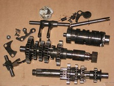 HYOSUNG GT 125 GT125 2005 NAKED GETRIEBE MOTOR SCHALTUNG