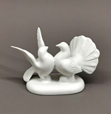 9924202 Wagner&Apel Porzellan Figur Tauben Paar weiß 8x12cm