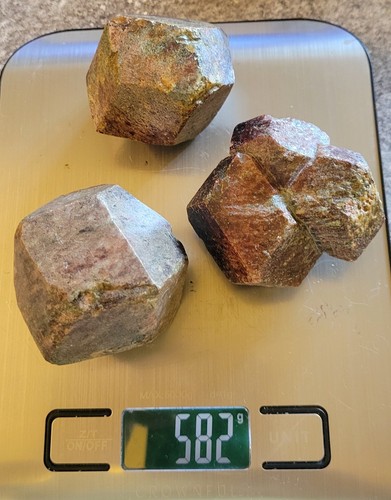 Almandin granat - almandin,