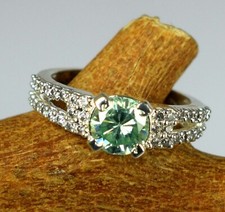 2.75 Karat Rund Schliff Grün