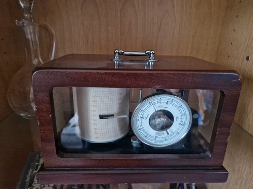 Wempe barograph - barograph, im