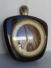 alte Uhr Wanduhr 50er 60er Jahre Holz mit Batteriewerk als defekt