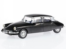 Citroen DS 21 schwarz