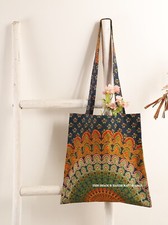 Pfau Mandala Aufdruck