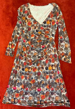 Figurschmeichelndes Kleid Fox