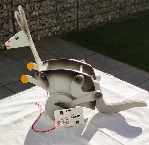Alexander calder kangaroo - calder, /