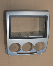 Radioblende Radiorahmen 2DIN mit Zierleiste mit Einbaurahmen orig. Mazda 5