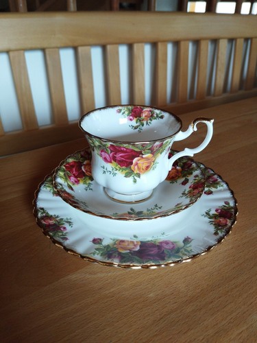 Royal albert old - royal, country