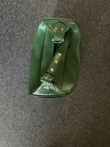 Kleinen reisekoffer aus leder - kleinen,
