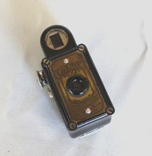 Houghtons Coronet midget Bakelit Miniaturkamera in schwarz.