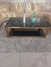 Couchtisch mit 2 Glasplatten und Metallgestell