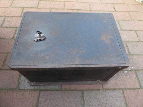 Alter tresor stahlblech x - tresor,