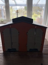 Märklin lokschuppen aus - lokschuppen,