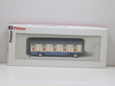 Mannschaftswagen / Anhänger