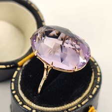 Vintage Damenring mit großem Amethyst in 585er Gold – „Fliederlicht“