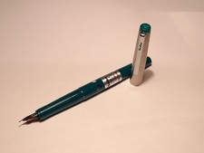 Geha 705 A Füller in grün