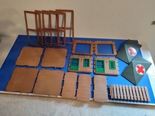 Playmobil 4305 3433 Güterbahnhof Safaristation Wände Treppen Boden