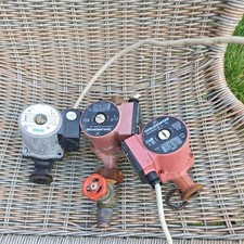 1 x Wilo 2 x Grundfos Umwälzpumpe Heizung Heizungspumpe 180mm Einbaumaß