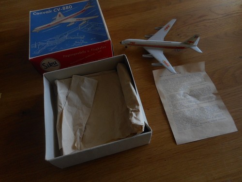 Siku flugzeug 250 convair - siku, 1:250