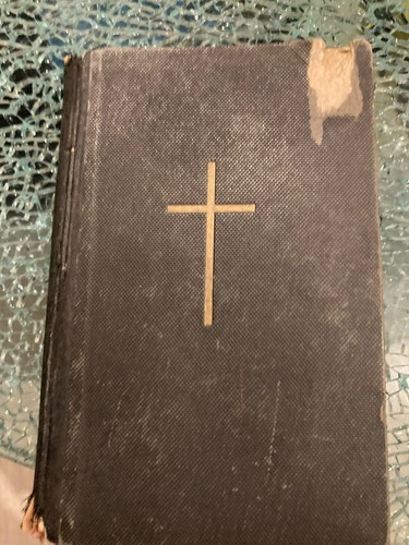 Sehr altes buch - buch, das